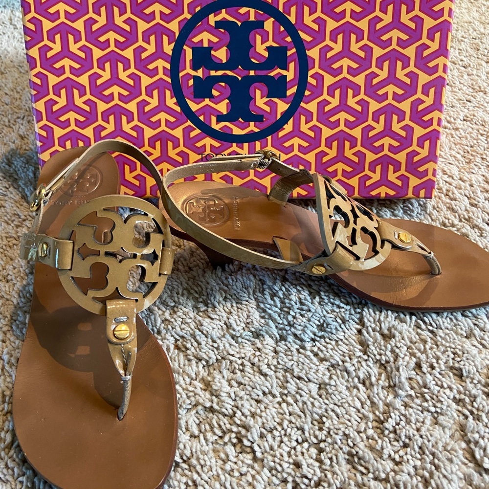 Tory Burch Holly Patent Leather sandals